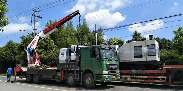 屹星設備搬運公司解讀：影響設備搬運工作的因素是什么？